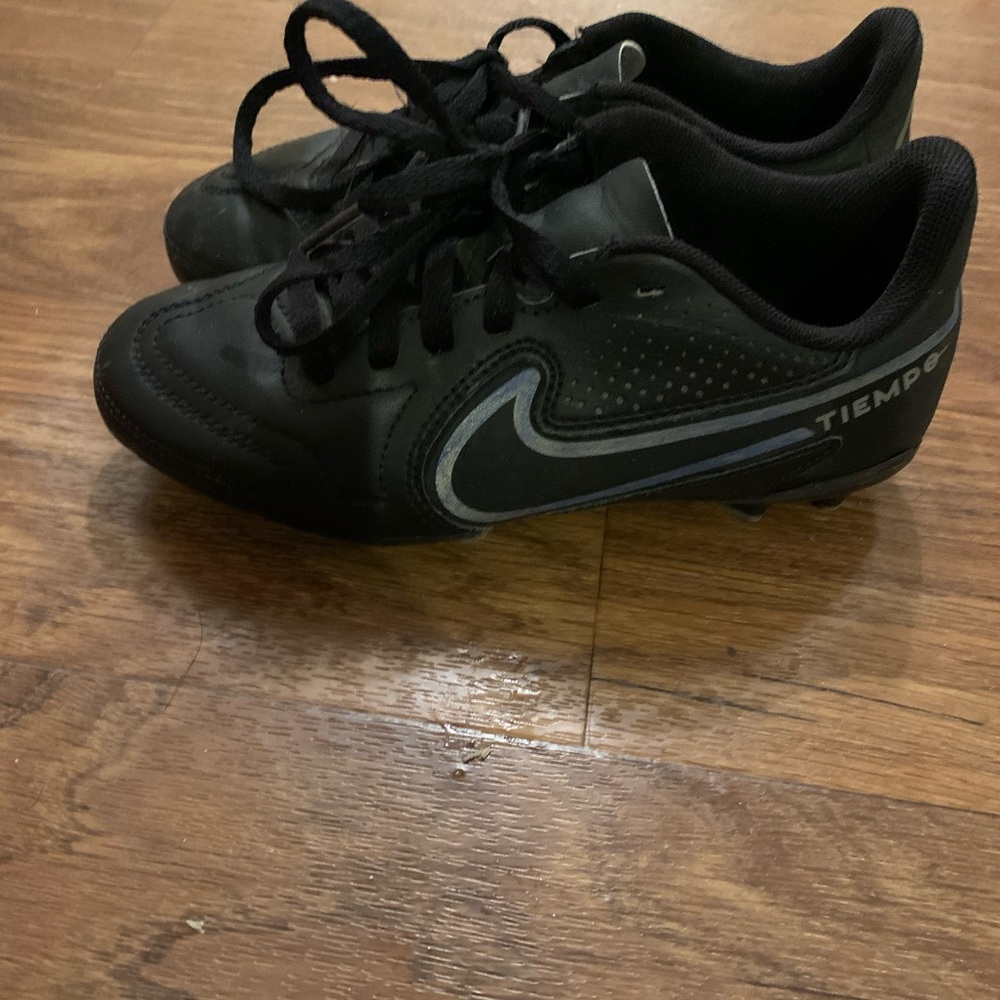 Boys soccer cleats